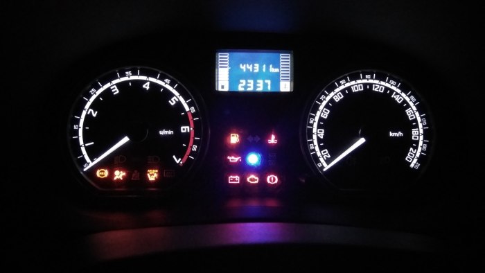 Пересвет панели Nissan Almera g15