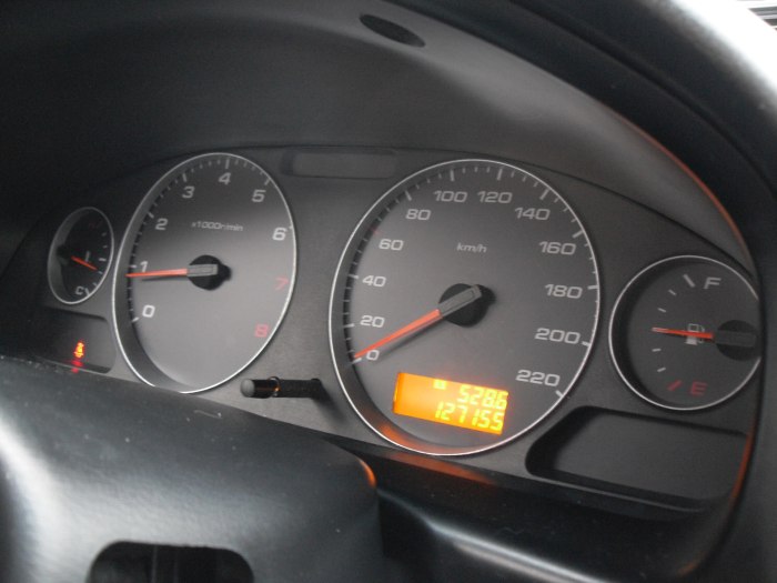 Nissan Almera Classic панель приборов