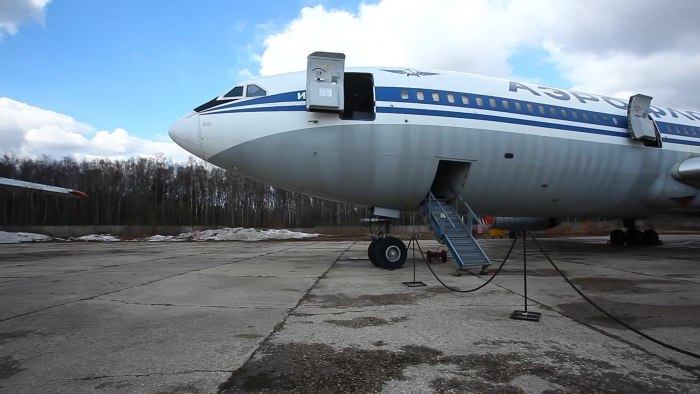 Ил-62 шасси