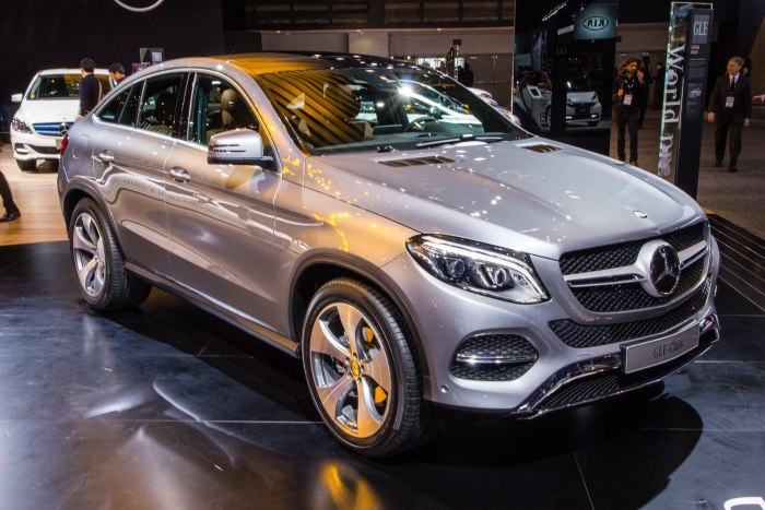 Мерседес Бенц кроссовер GLE