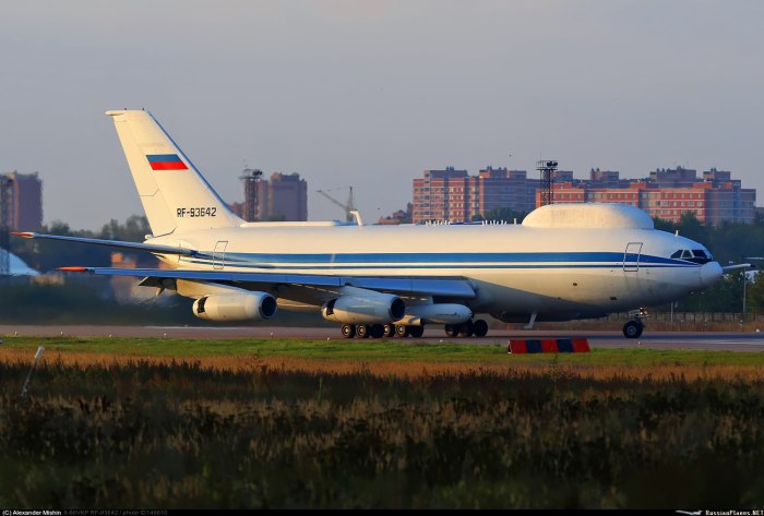 Ил-96 пассажирский самолёт