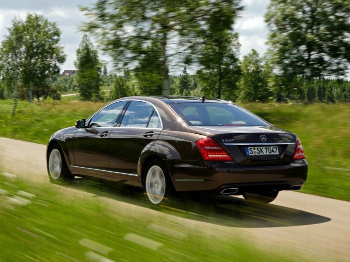 Мерседес Бенц s class w221