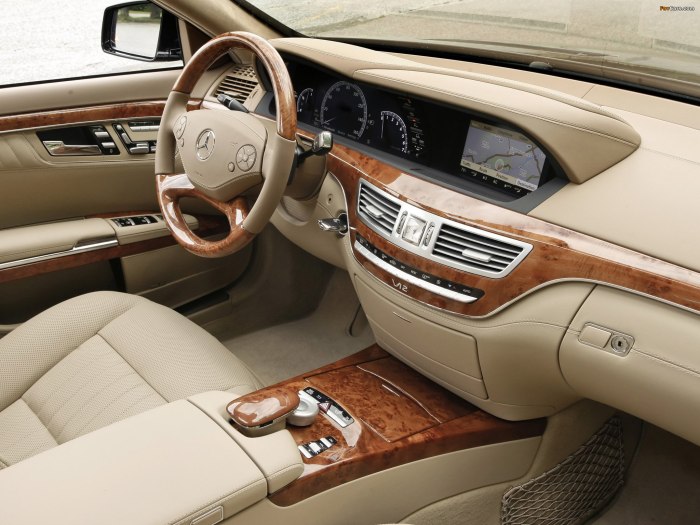 Мерседес Бенц w221 салон