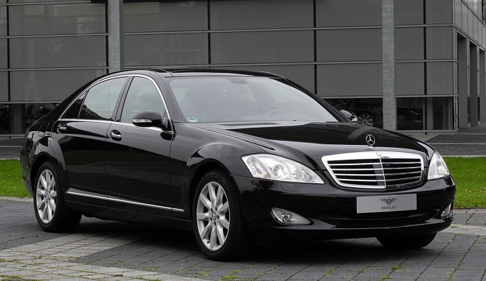 Mercedes-Benz s-class w221