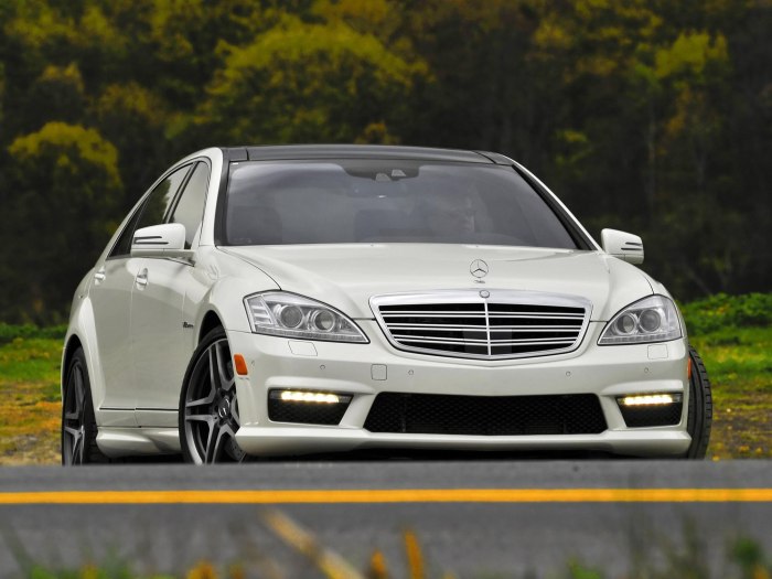 Mercedes Benz s class w221 AMG