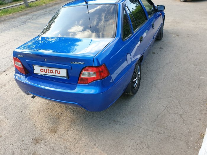 Daewoo Nexia синяя