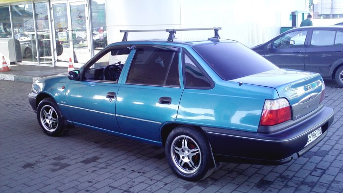 Daewoo Nexia 1 синий