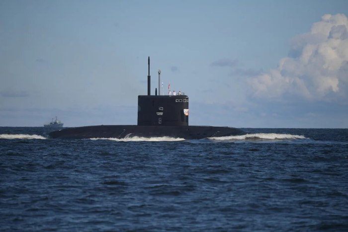 Подводная лодка u-250 в Кронштадте