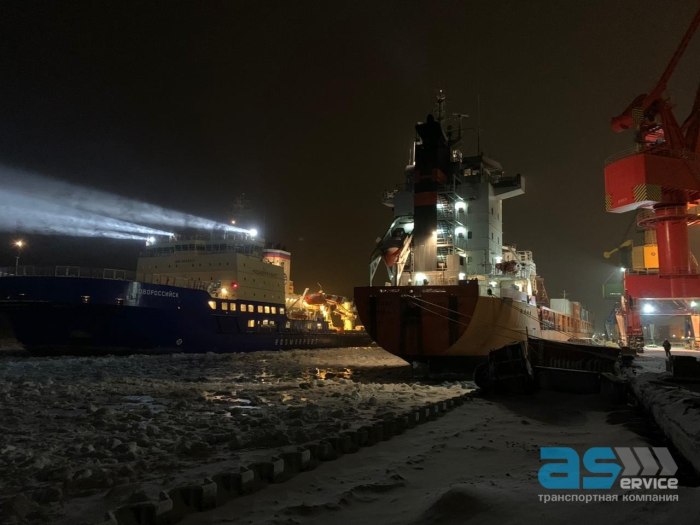 Ледокол Арктика в Архангельске
