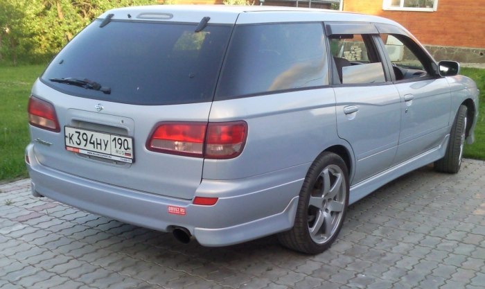 Nissan Avenir w11