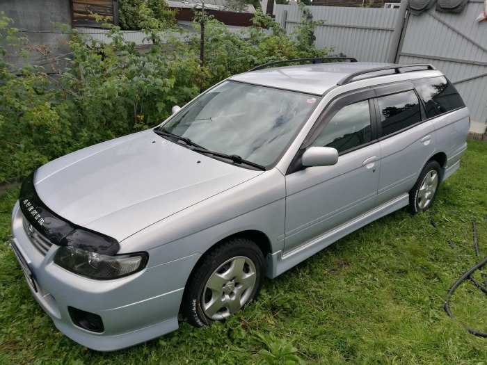 Nissan Avenir 2