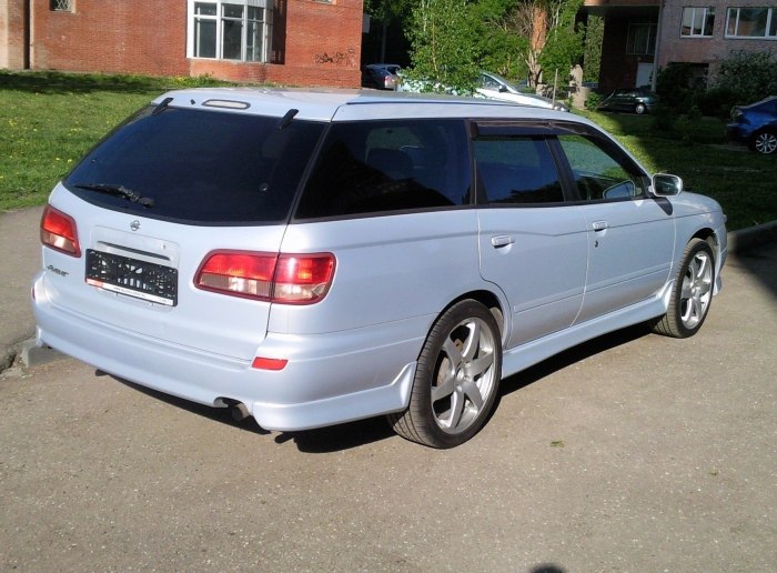 Ниссан Авенир r17