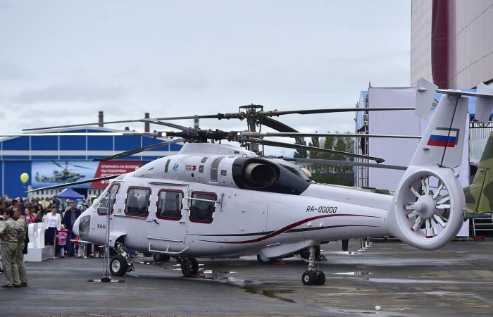 Гражданский вертолет ка-62