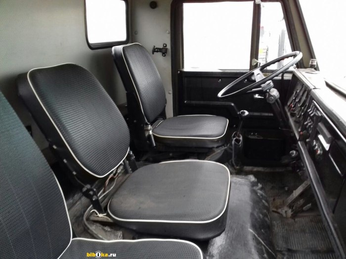 КАМАЗ 5320 салон кабины