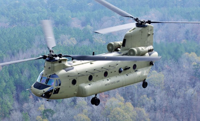 Вертолет Ch-47 Chinook