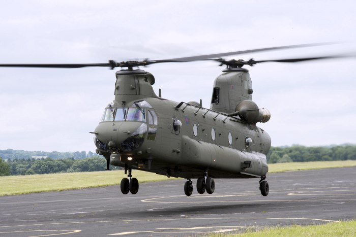 Вертолет Ch-47 Чинук