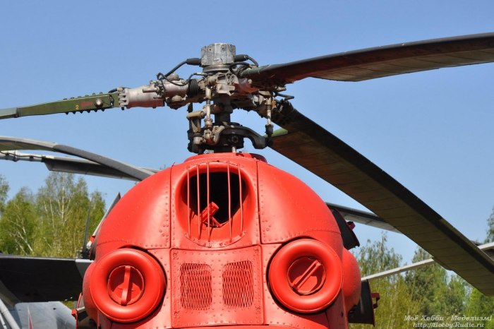 Кабина вертолета ми-2