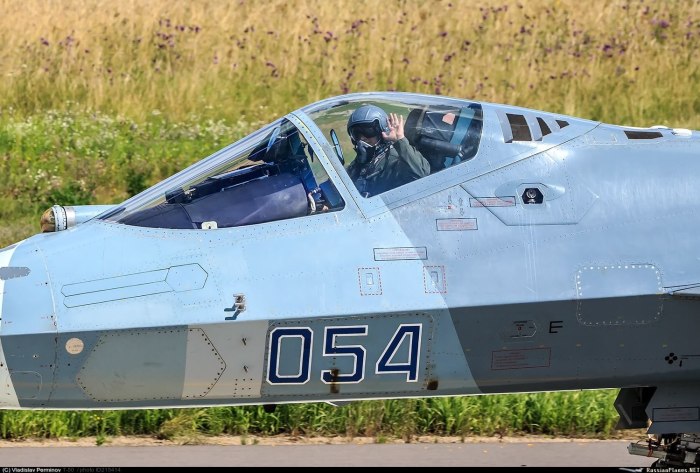 Су 57 кабина