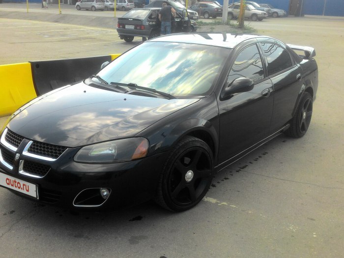 Dodge Stratus 2 Black
