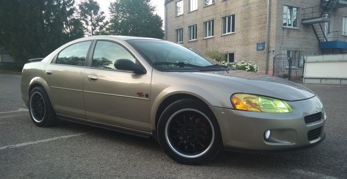 Dodge Stratus 2004 2.4