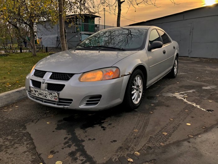 Dodge Stratus 2 2004