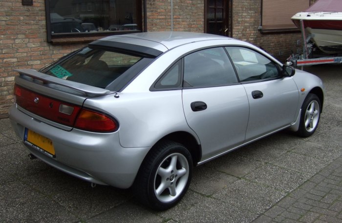 Mazda 323f 1997