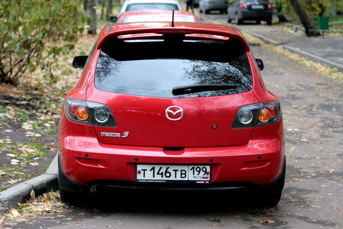 Mazda 326