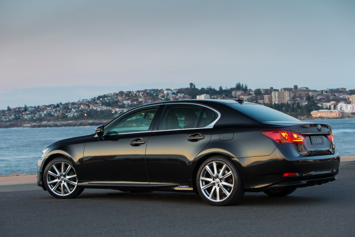 Лексус седан GS 300