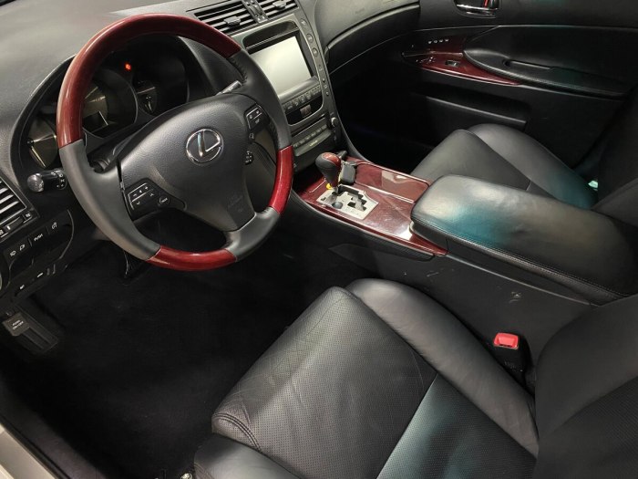 Lexus gs300 2011