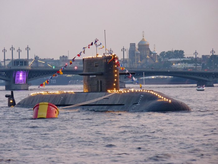 Подводная лодка Санкт-Петербург