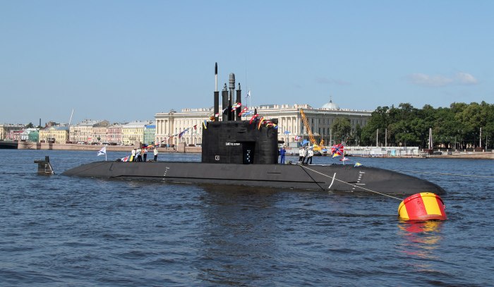 Подводная лодка Санкт-Петербург