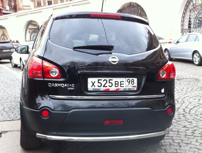 Nissan Qashqai 2011 сзади
