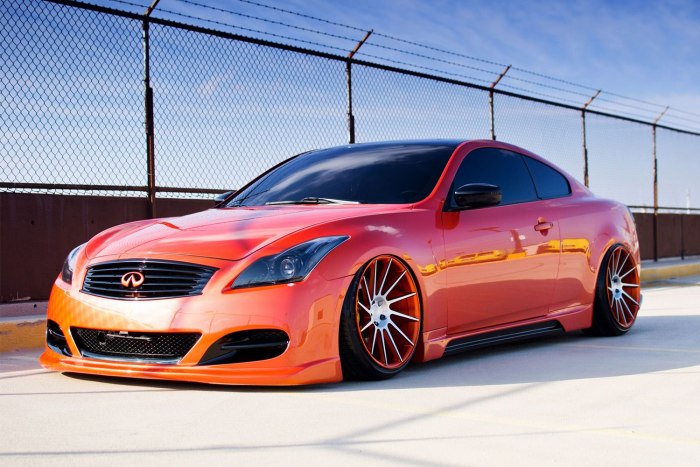 Nissan g37