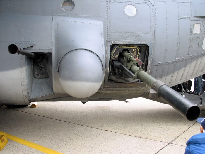 Самолёт Ганшип АС 130