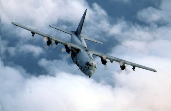 Летающая батарея Lockheed AC-130