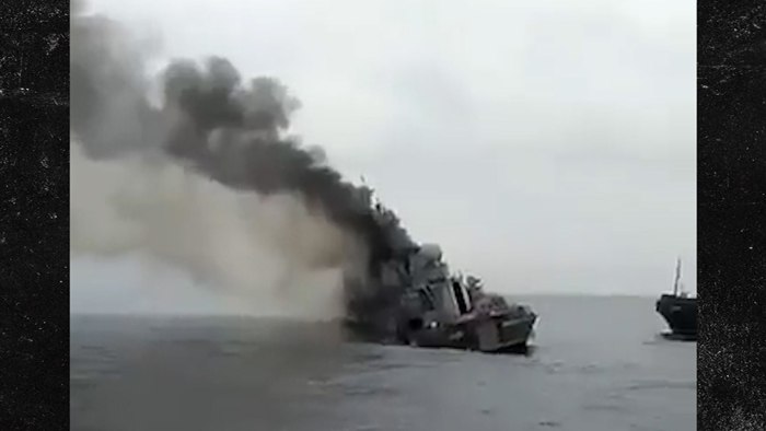 Ракетный крейсер Москва затонул