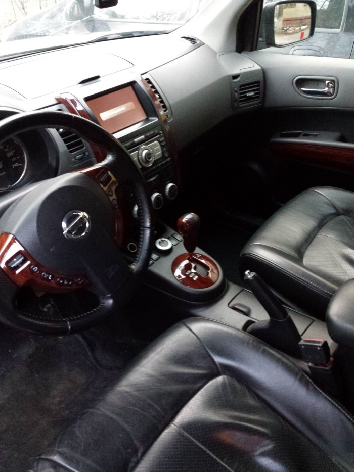 Nissan x-Trail t31 салон