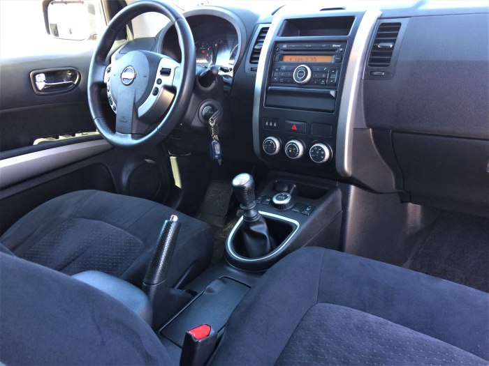 Nissan x Trail 2008 салон