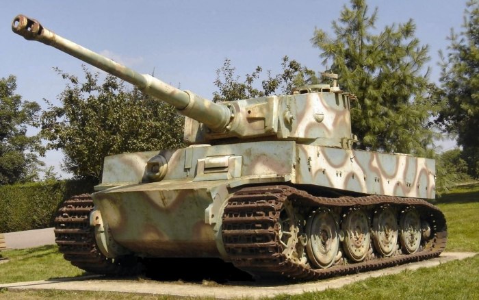 Panzerkampfwage n vi Ausf. H1, «тигр»