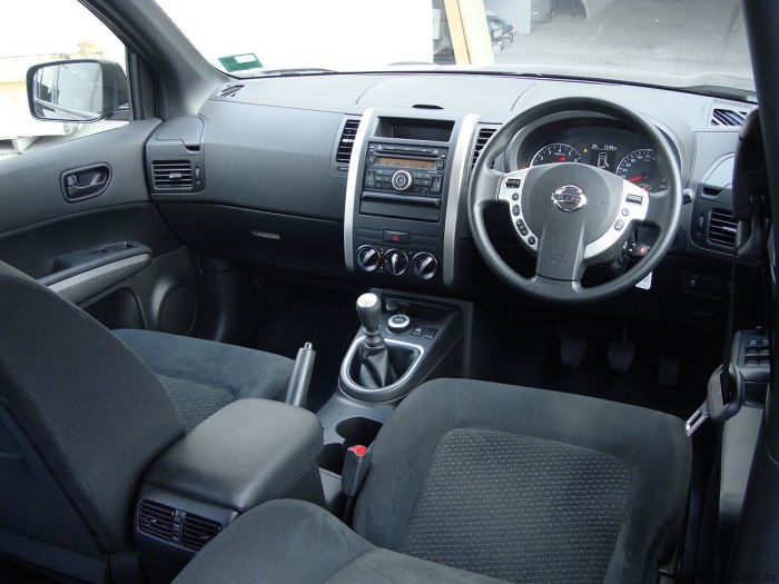 Nissan x-Trail t31 салон 2008