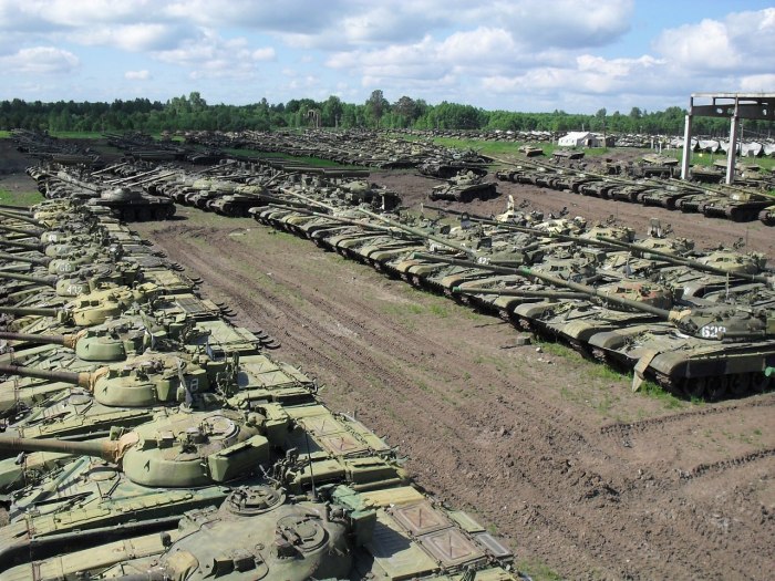 Кладбище танков т-72