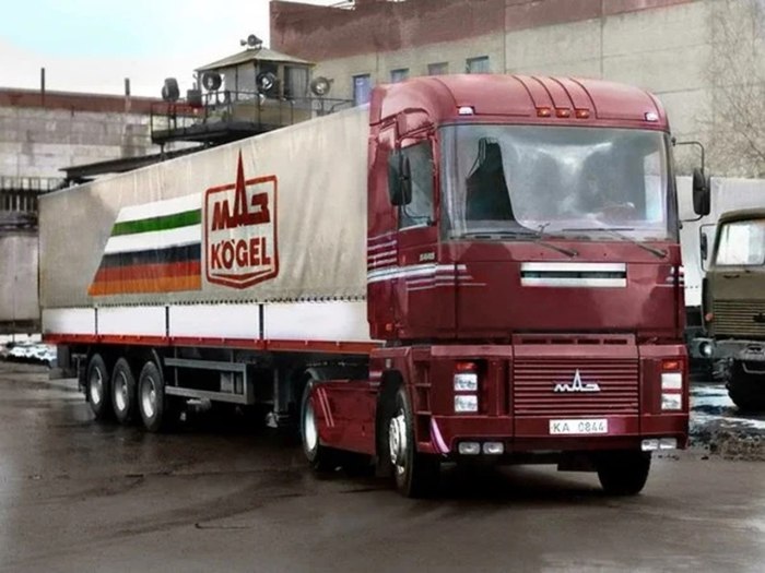 МАЗ 5445