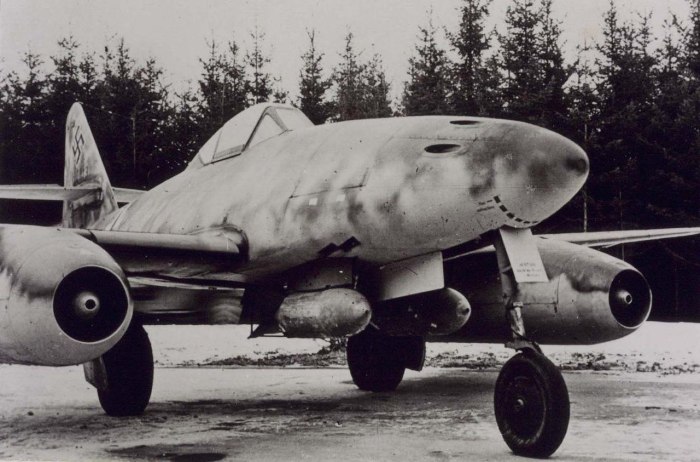 Реактивный истребитель Messerschmitt me.262