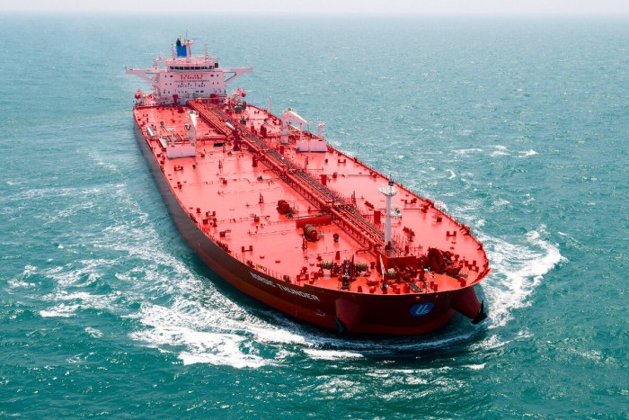 Супертанкеров VLCC