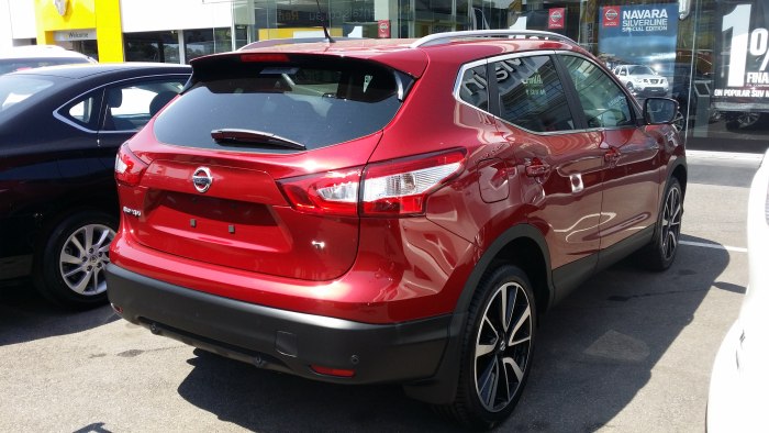 Nissan Qashqai j11