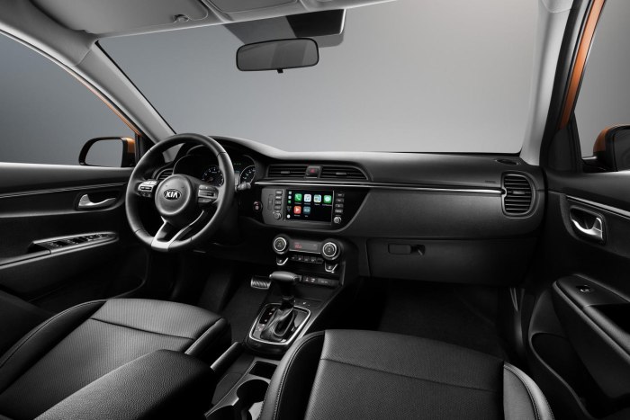 Kia x-line 2021