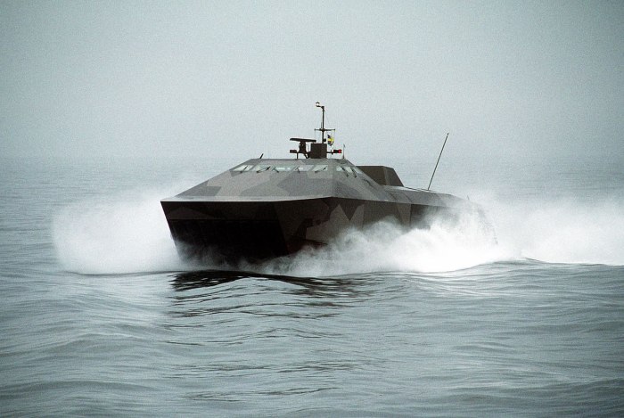 Катер-носитель водолазов пр. 21310 «Тритон-НН»