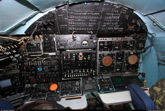 Як-38 кабина