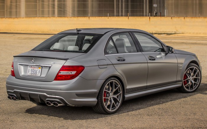 Mercedes c63 AMG 2013