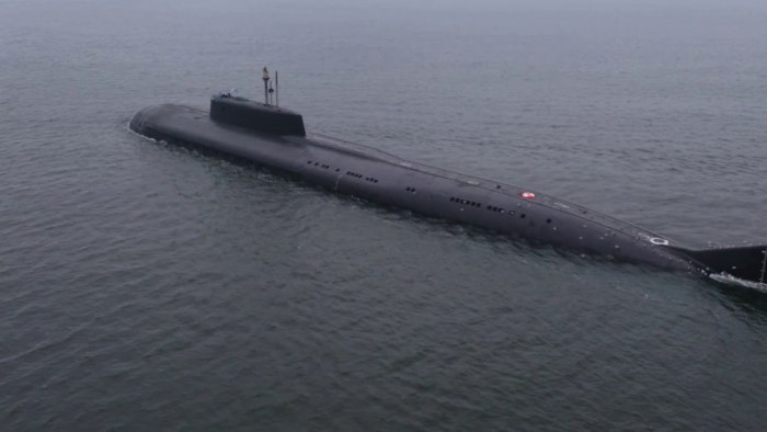 Атомная подводная лодка Курск